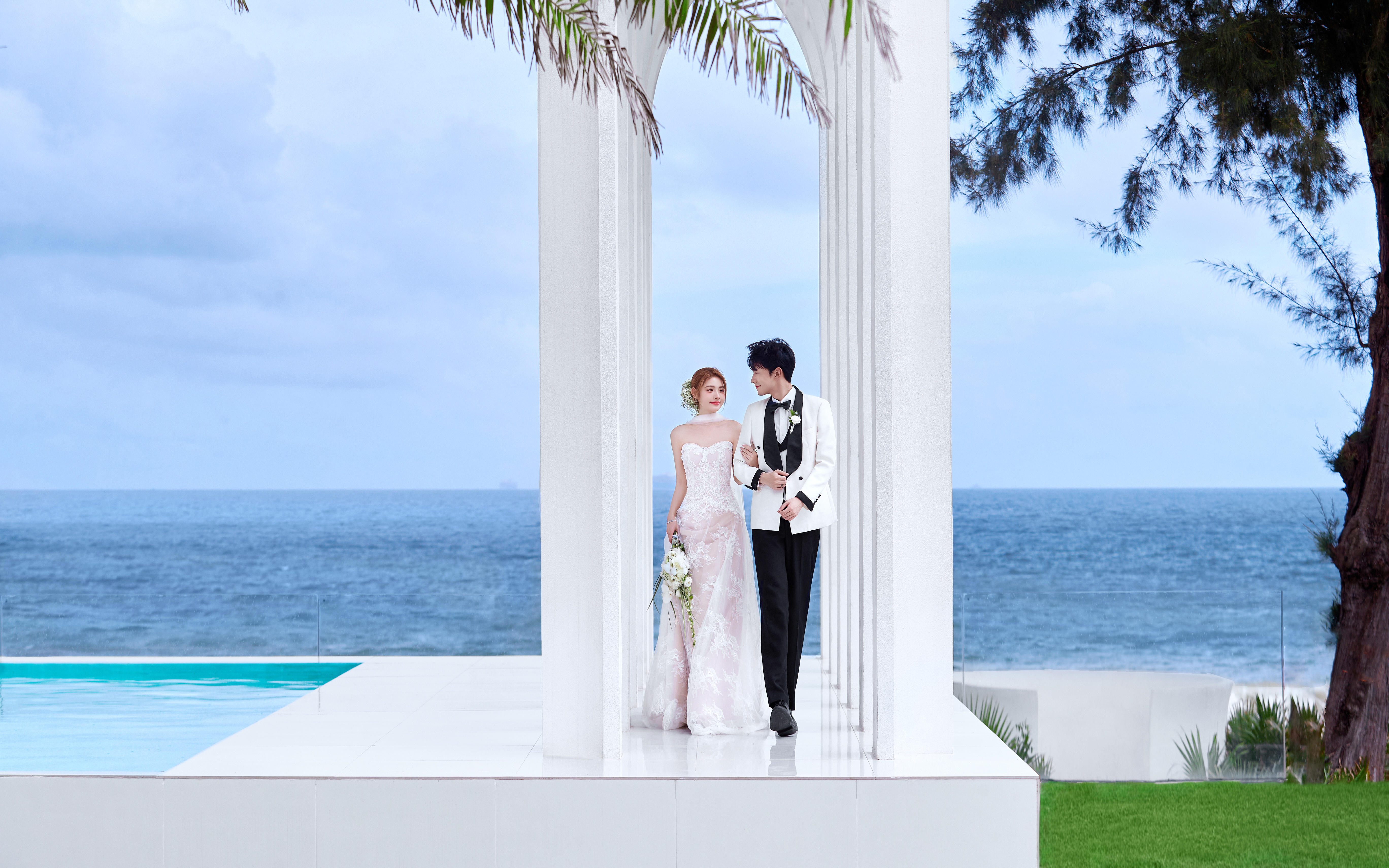 【海边风情】电影感氛围感的海边婚纱照    