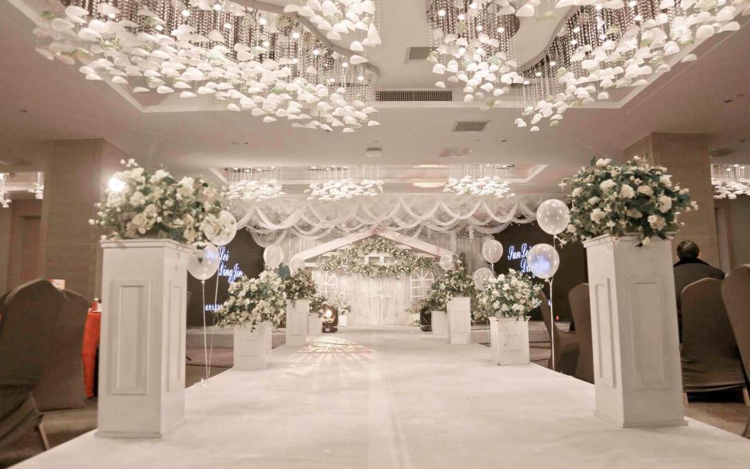 【皇家礼堂婚礼定制】+高级感婚礼