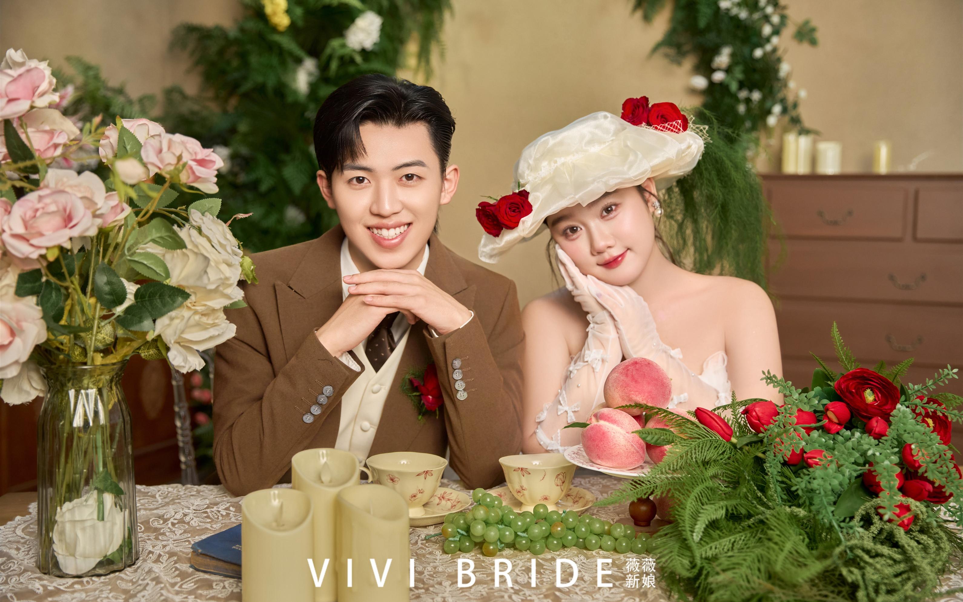 把復(fù)古浪漫刻進(jìn)婚紗照的每一幀