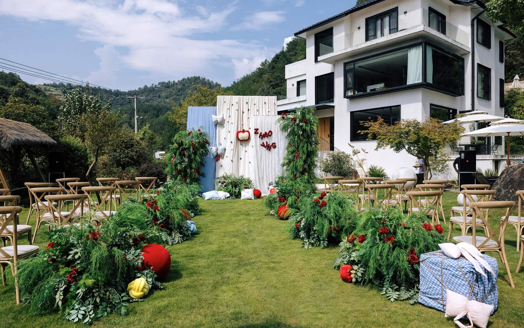 藍(lán)白TAGI風(fēng)蘋(píng)果戶外婚禮