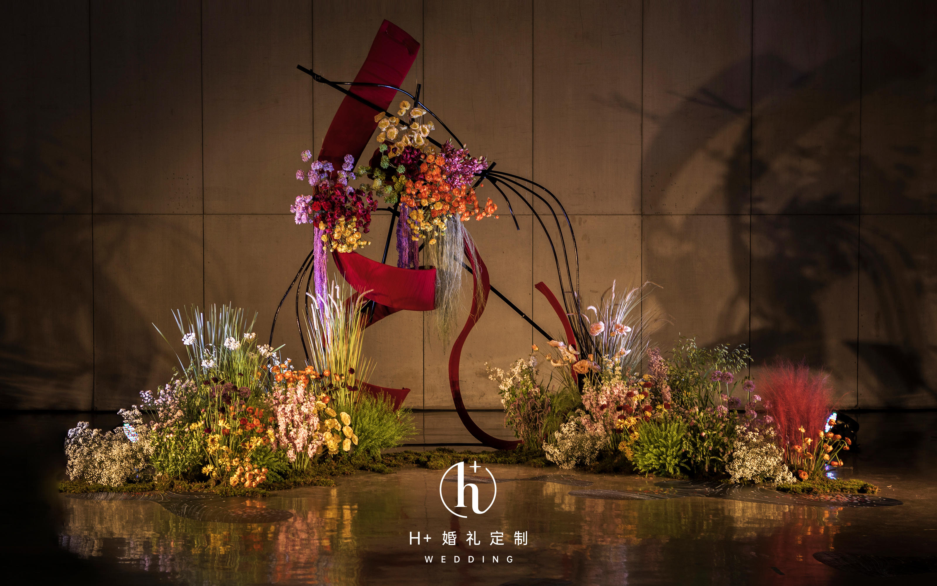 【淪陷】一場(chǎng)不被定義的南洋風(fēng)復(fù)古婚禮