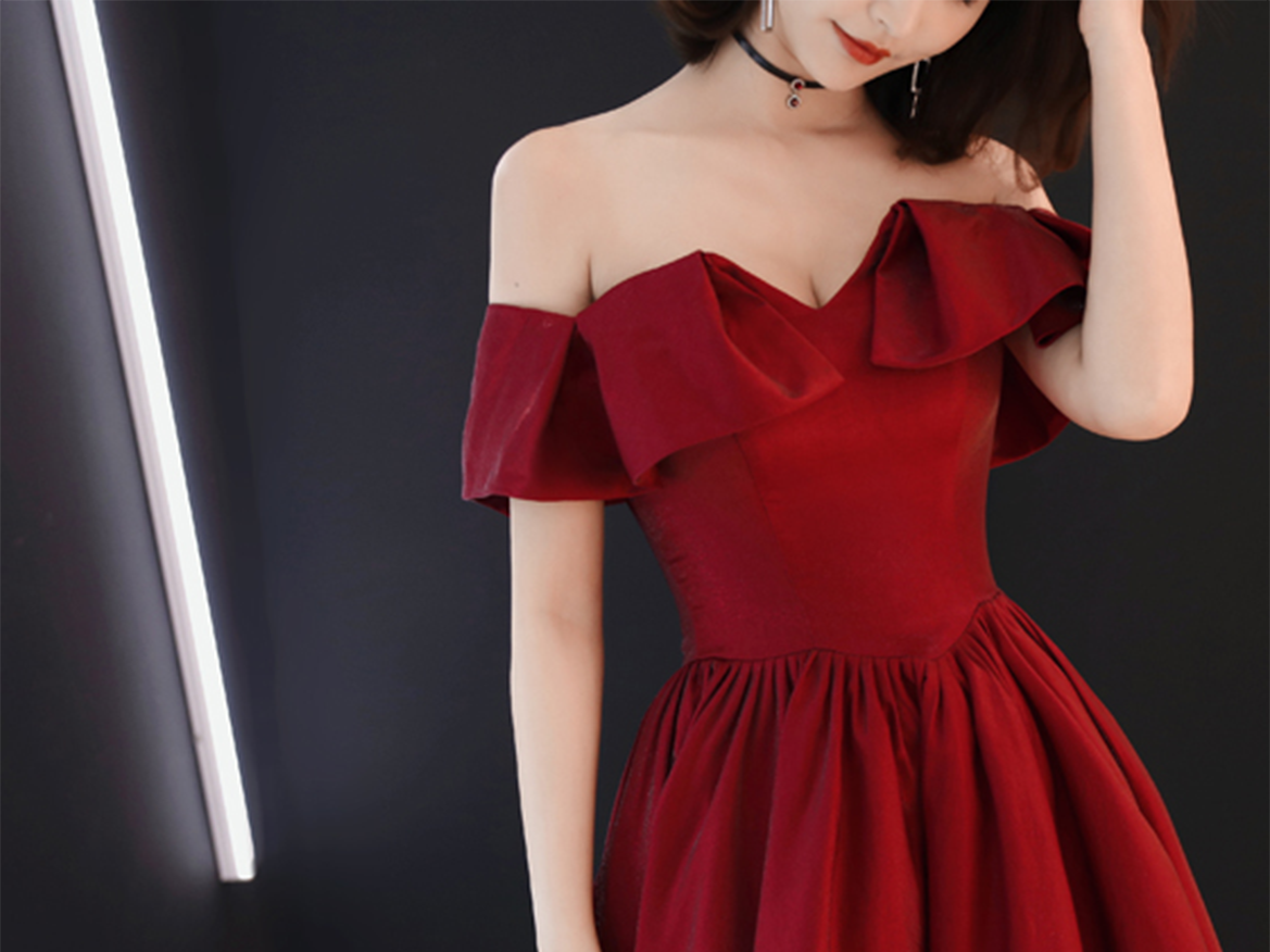 【Domi高级婚纱】设计师款最新款礼服