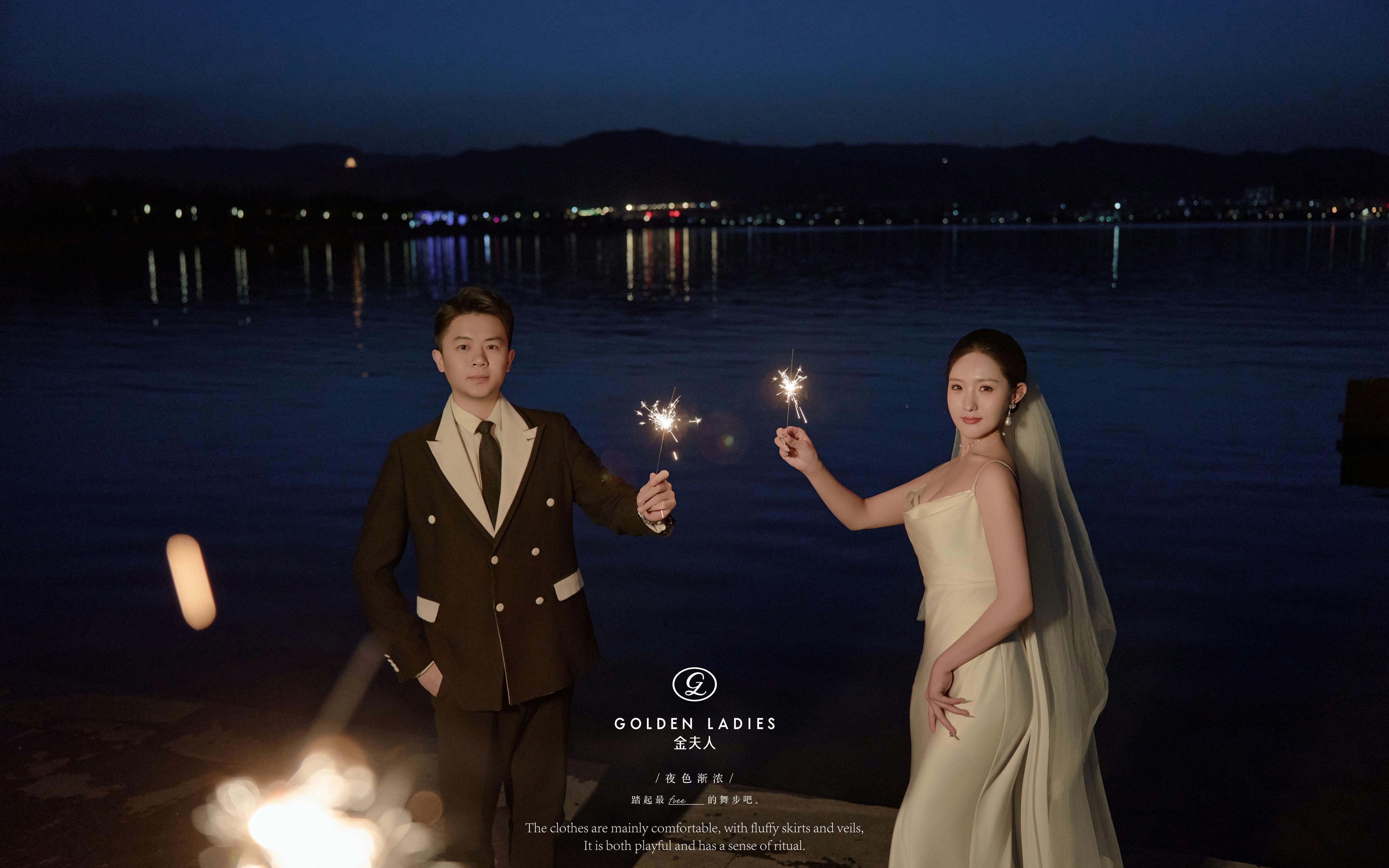 我望向你时|画面便成了电影截图🎬 ·