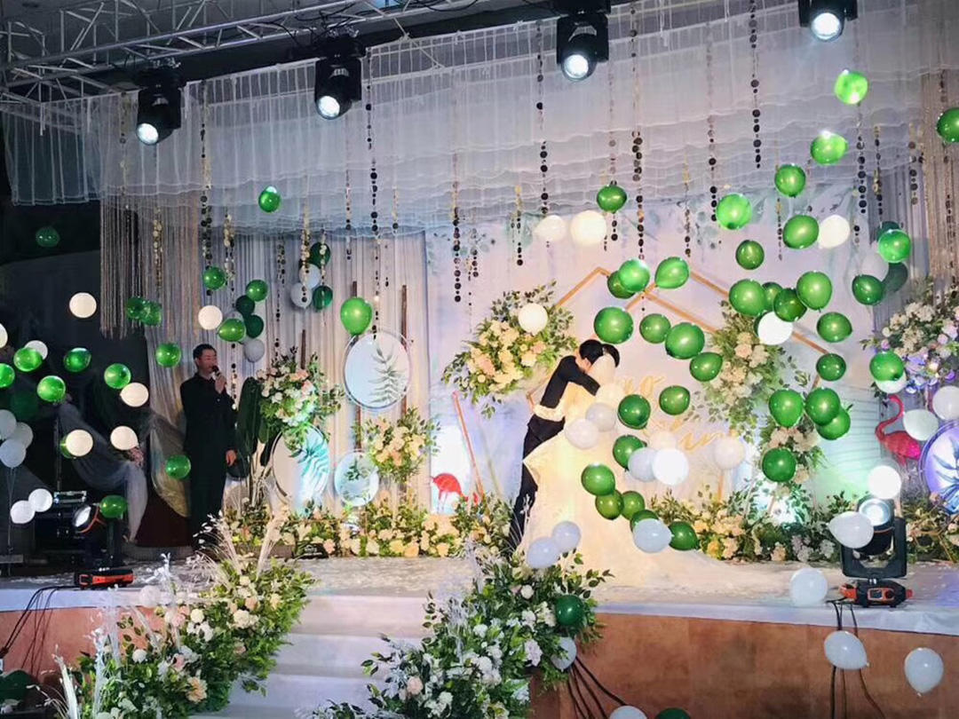 白绿色森系韩式小清新火烈鸟地爆婚礼布置策划