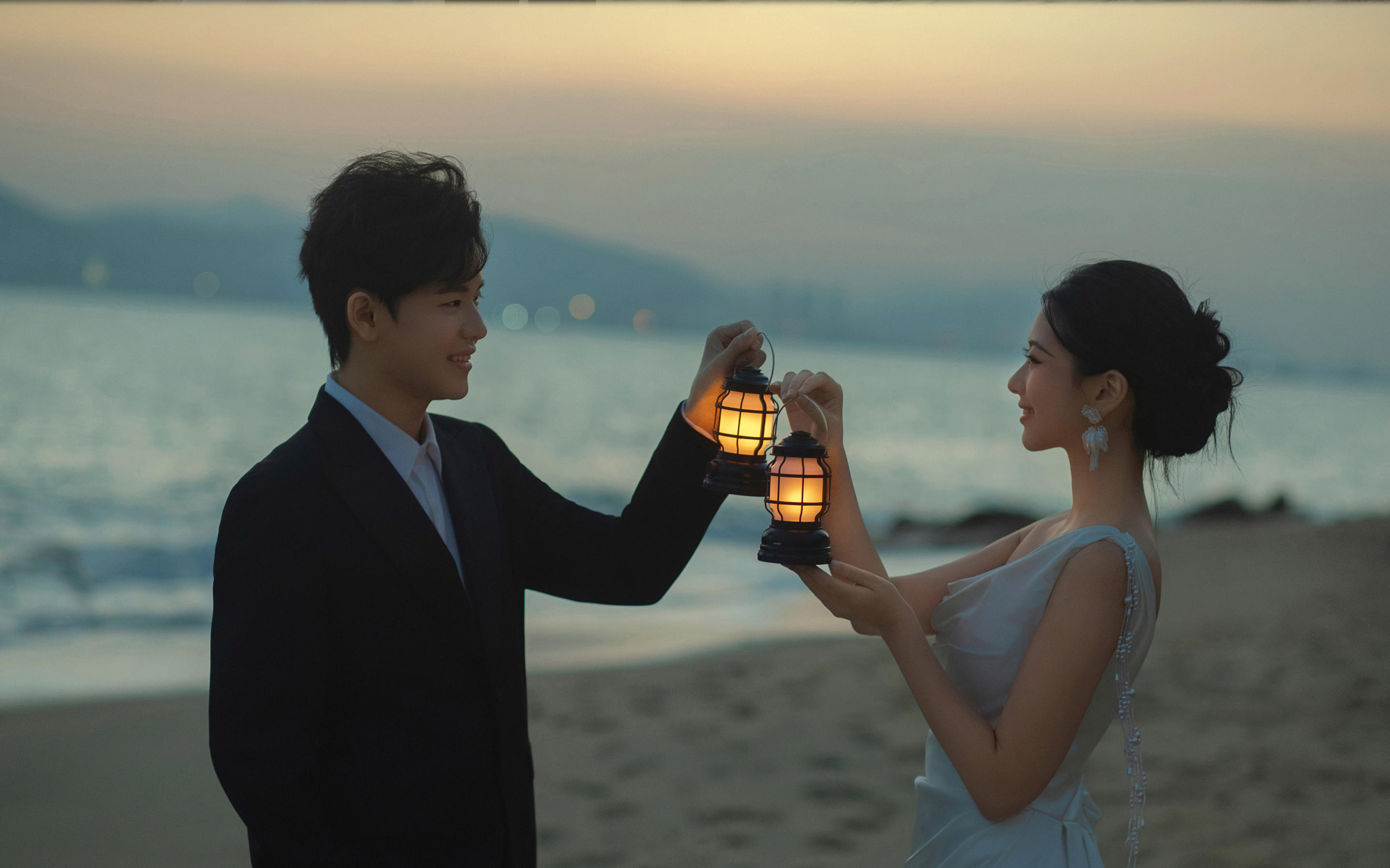 解锁甜蜜的海边夕阳婚纱照✨轻松把浪漫值拉满~