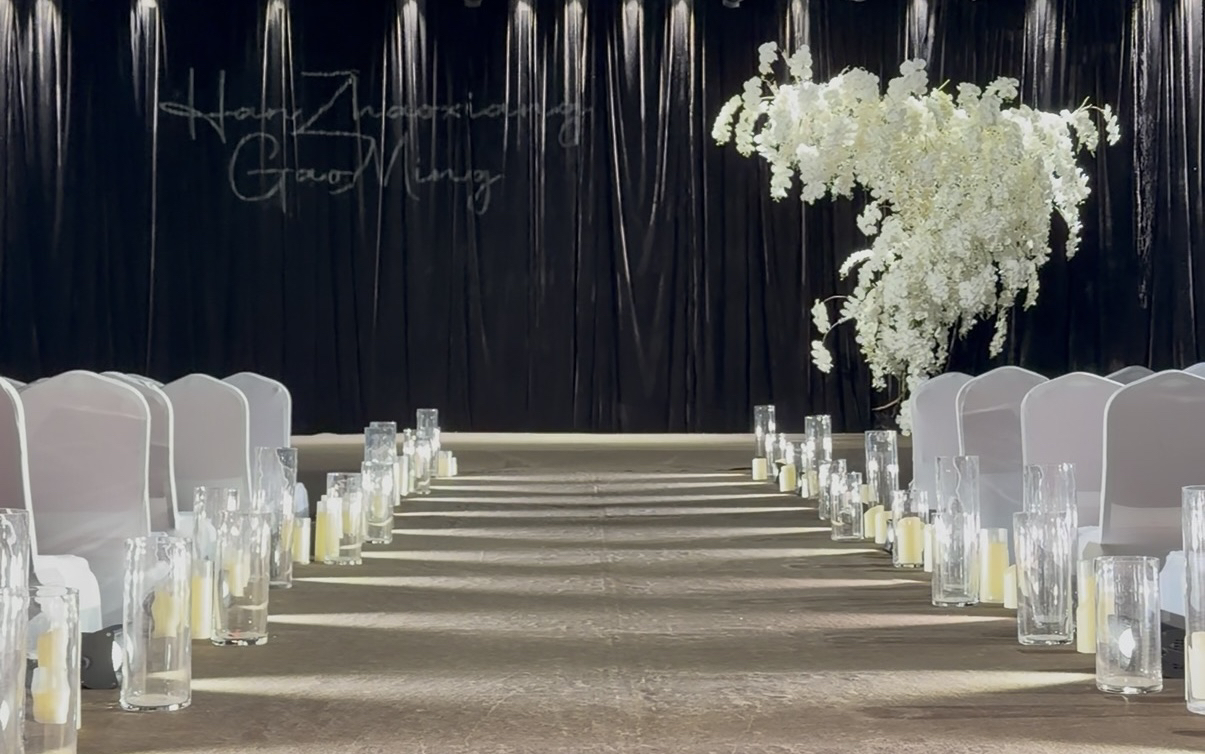 极简咖色无吊顶 篷房婚礼