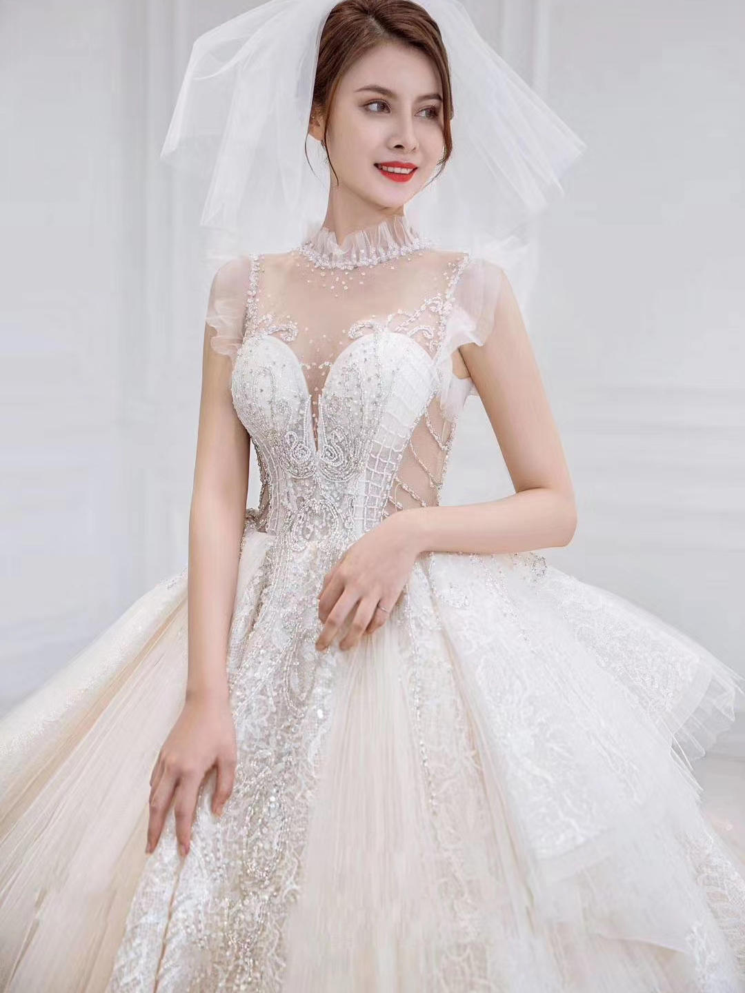 【网红爆款】亚洲设计师轻奢正品仪式纱