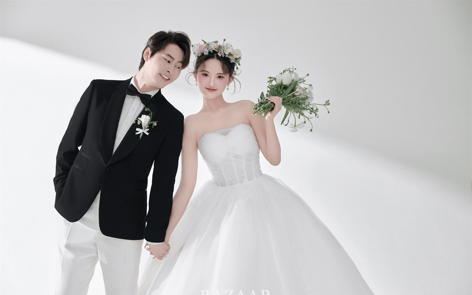 我私藏的室內(nèi)極簡主紗婚紗照??越看越好看