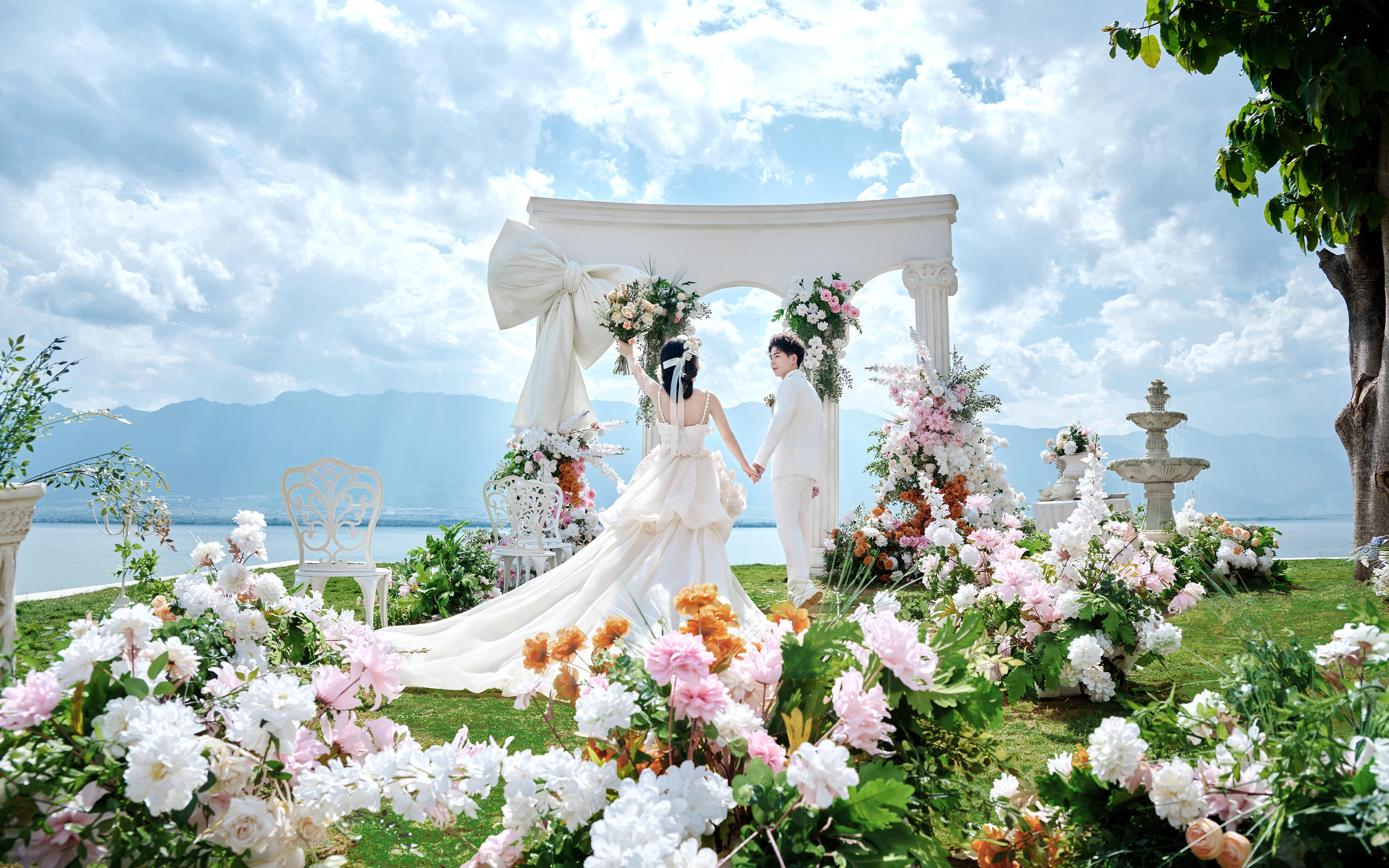 大理婚纱照｜我们的婚礼美成宫崎骏动画