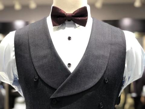 人气推荐：西服量身定制+衬衫+领带或领结+胸花