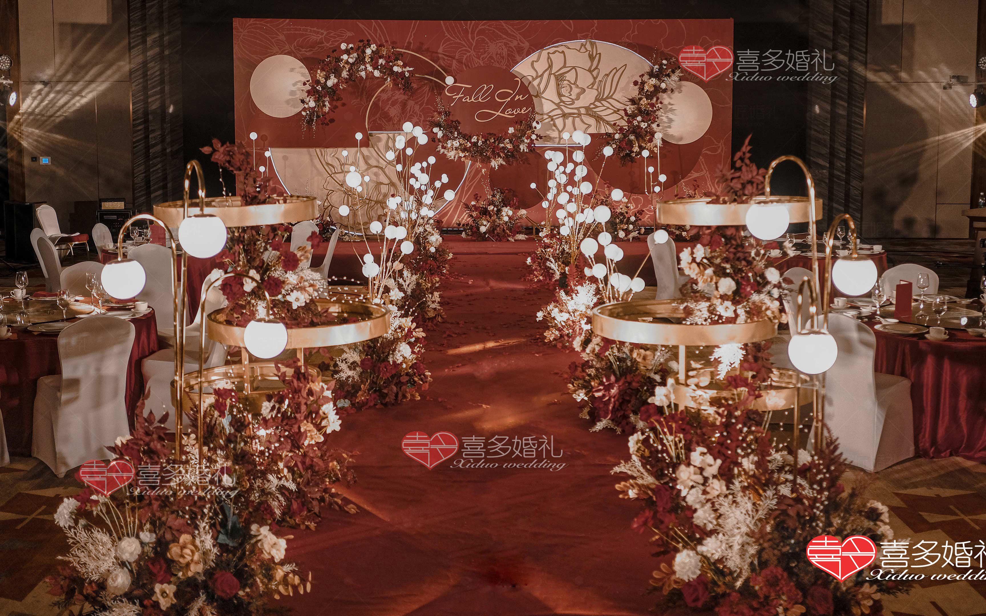 小预算婚礼布置！含婚纱，人气超高