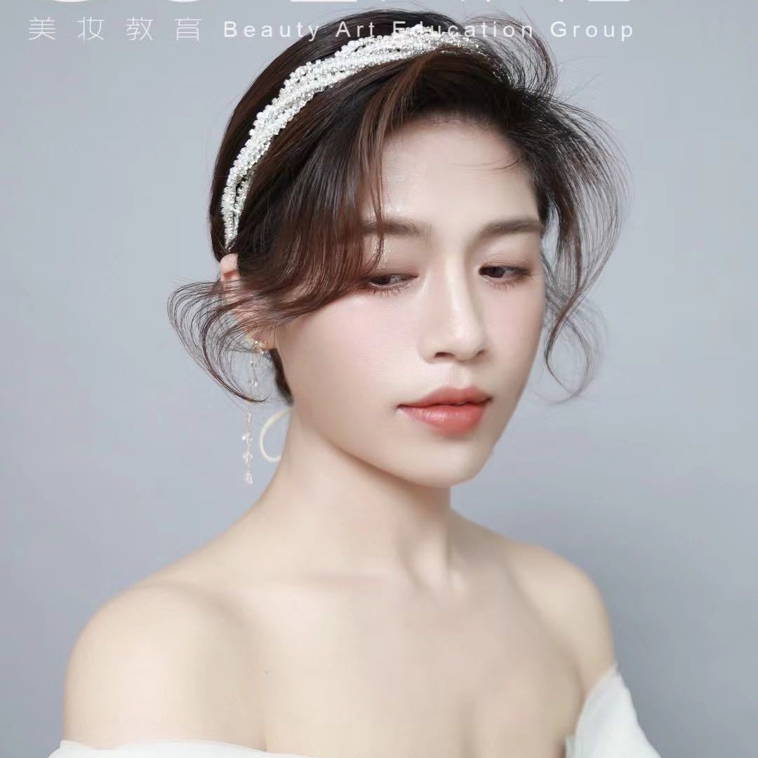 曼尼化妆师娜娜