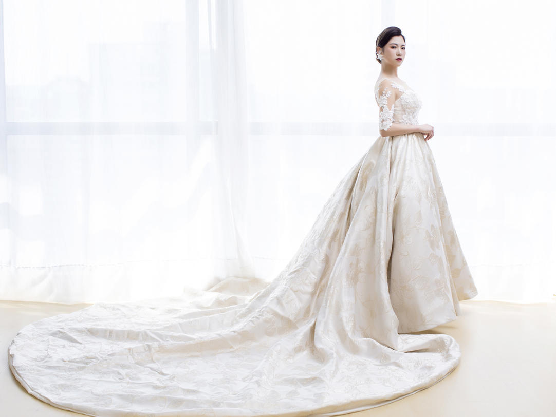 【缔尔】欧式女王范宫廷款婚纱