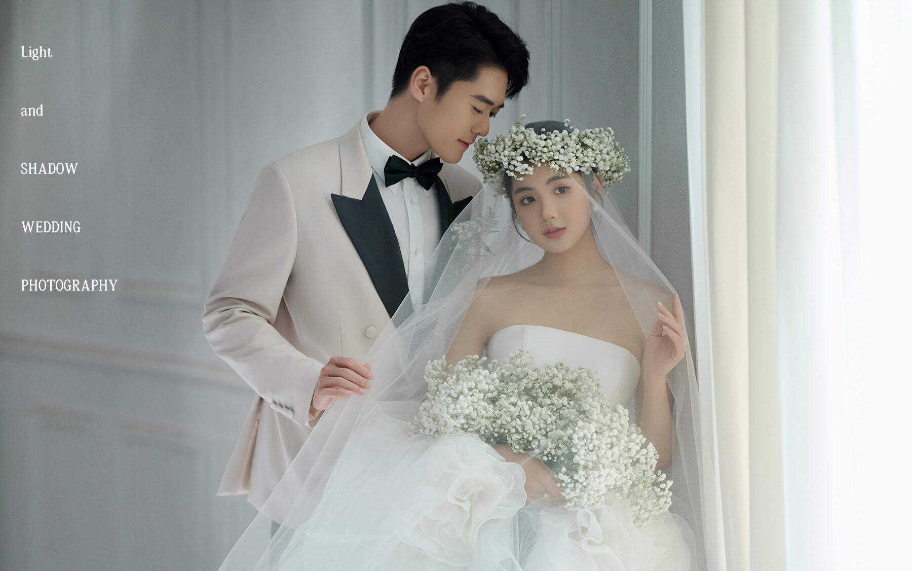 冷色系|室內(nèi)高級感法式婚紗照