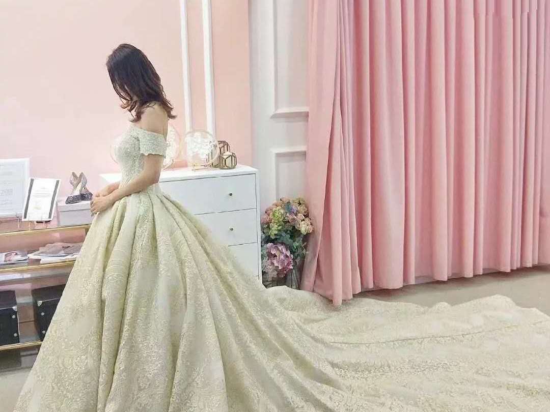 【限时特价】新款秀禾拖尾礼服3件套送精品新娘美甲