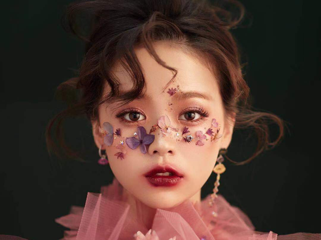 首席化妆师全天跟妆造型唯美妆容送妈妈妆