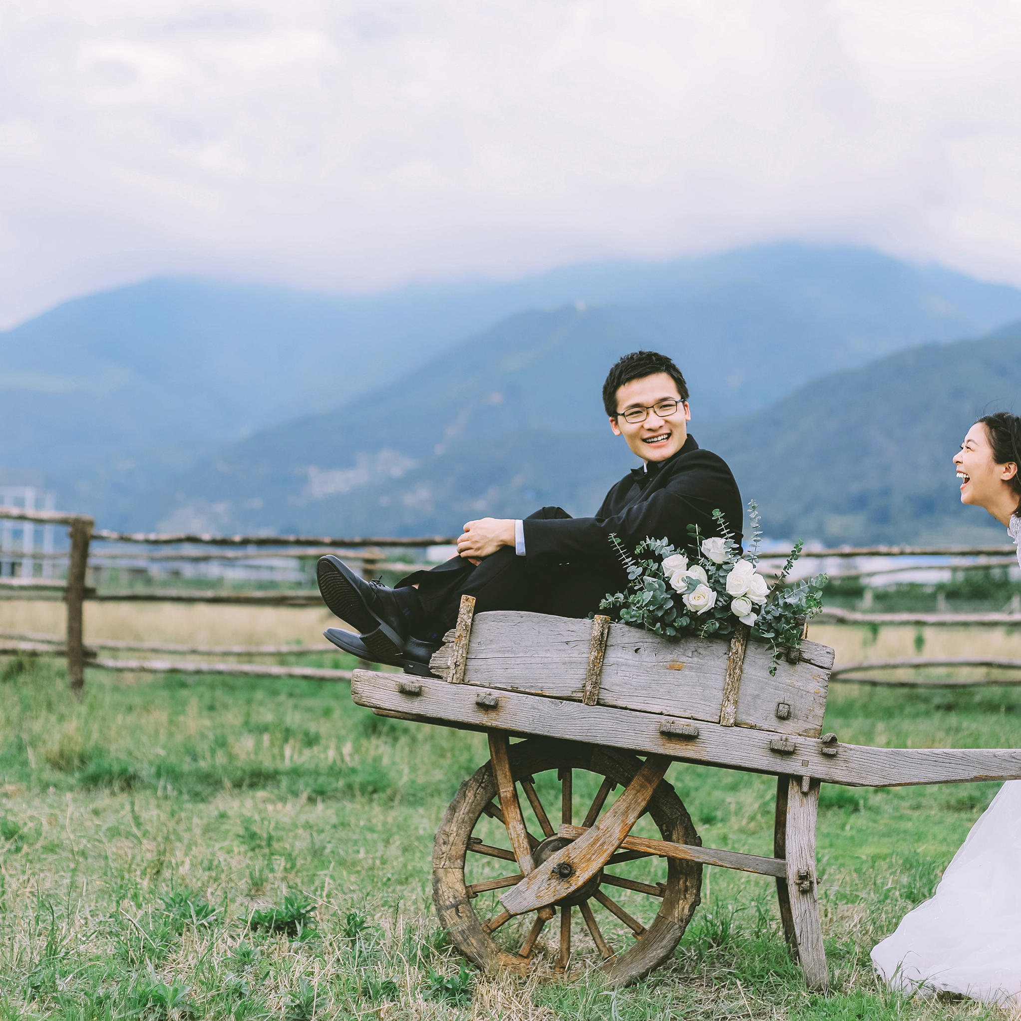 婚纱小清新，记录你们真实的感情，多拍多送底片全送