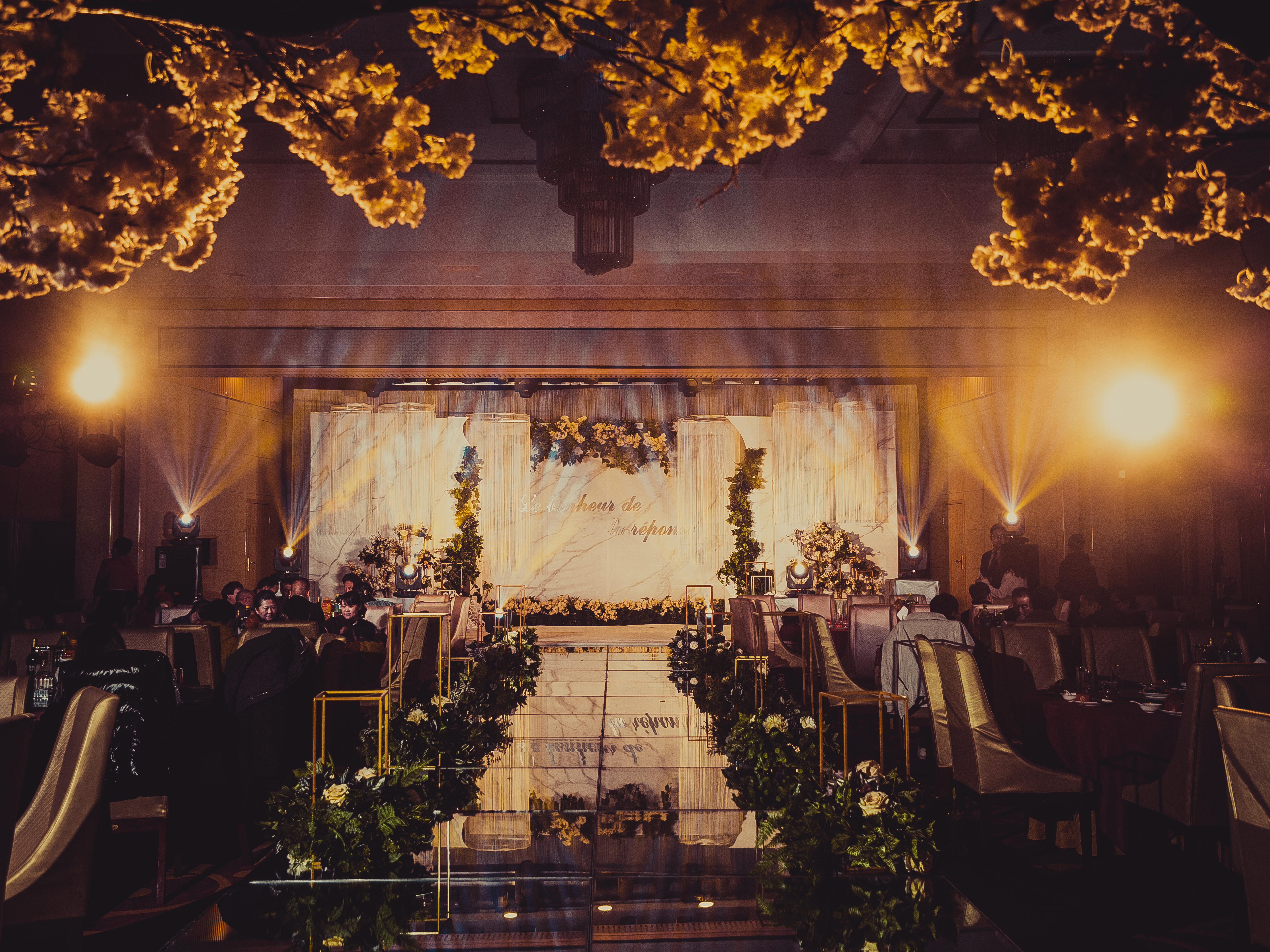 小预算性价比高的精准套餐，直达你的小心脏