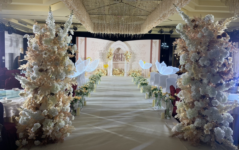 香槟色调婚礼现场