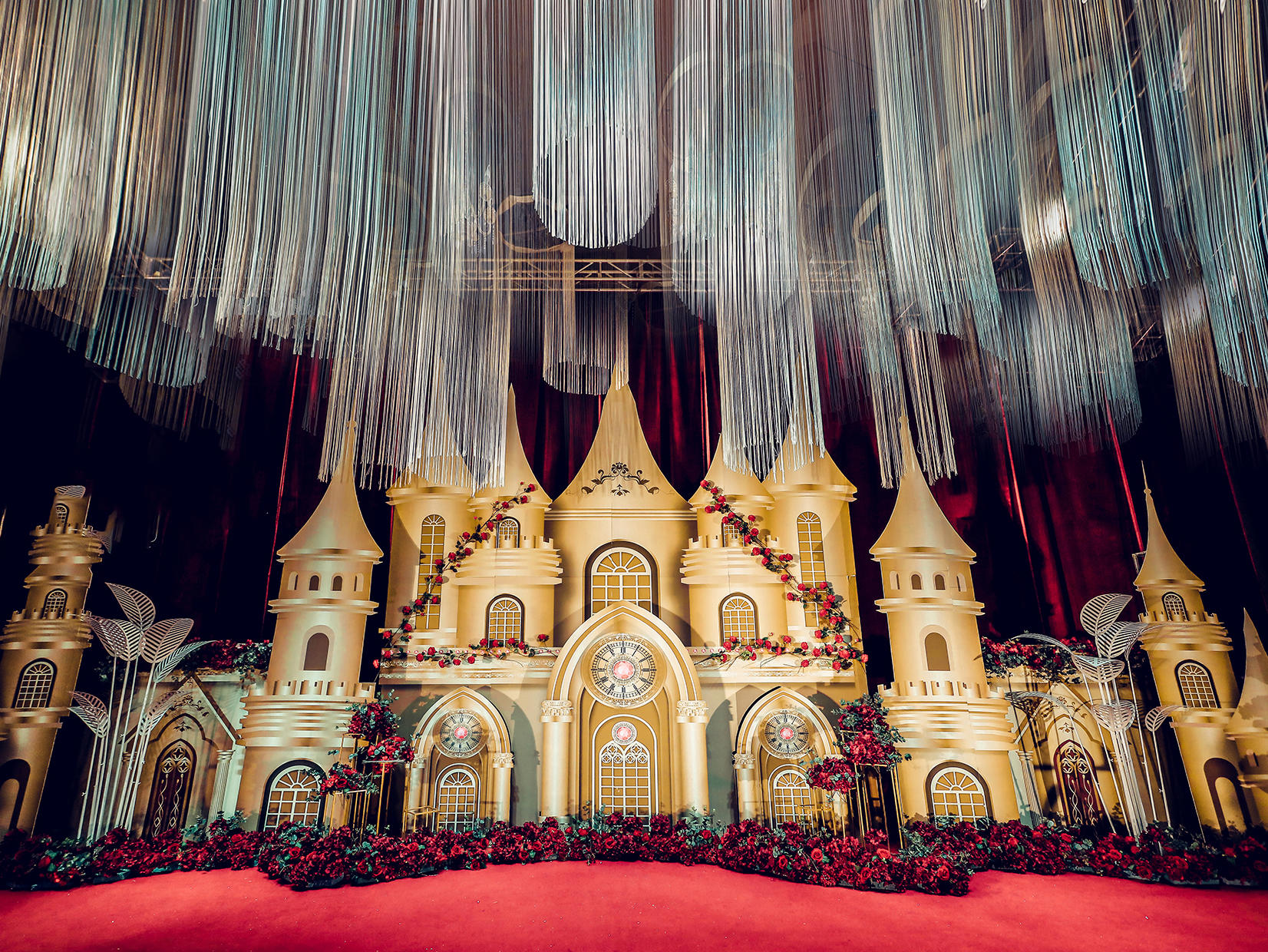 【送云南6天5晚豪华游】高端奢华欧式城堡婚礼