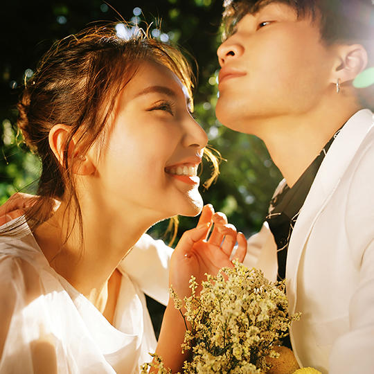 【疼老婆专线】烛光晚餐求婚+畅拍2天+五星酒店