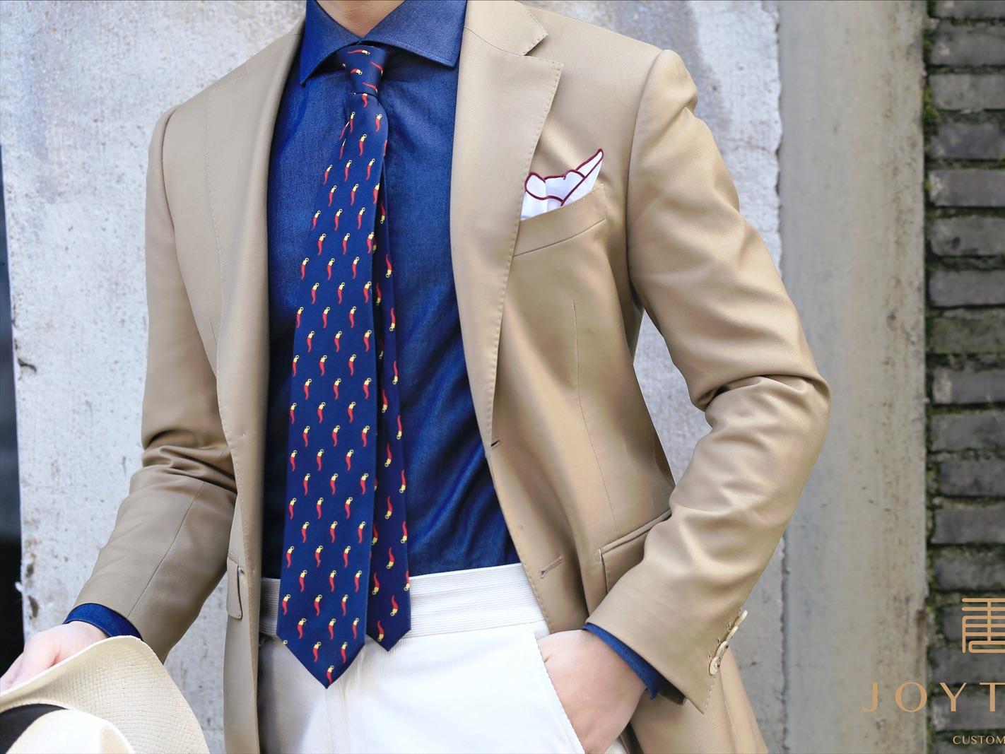 景唐源自英国男装品牌西服纯手工定制