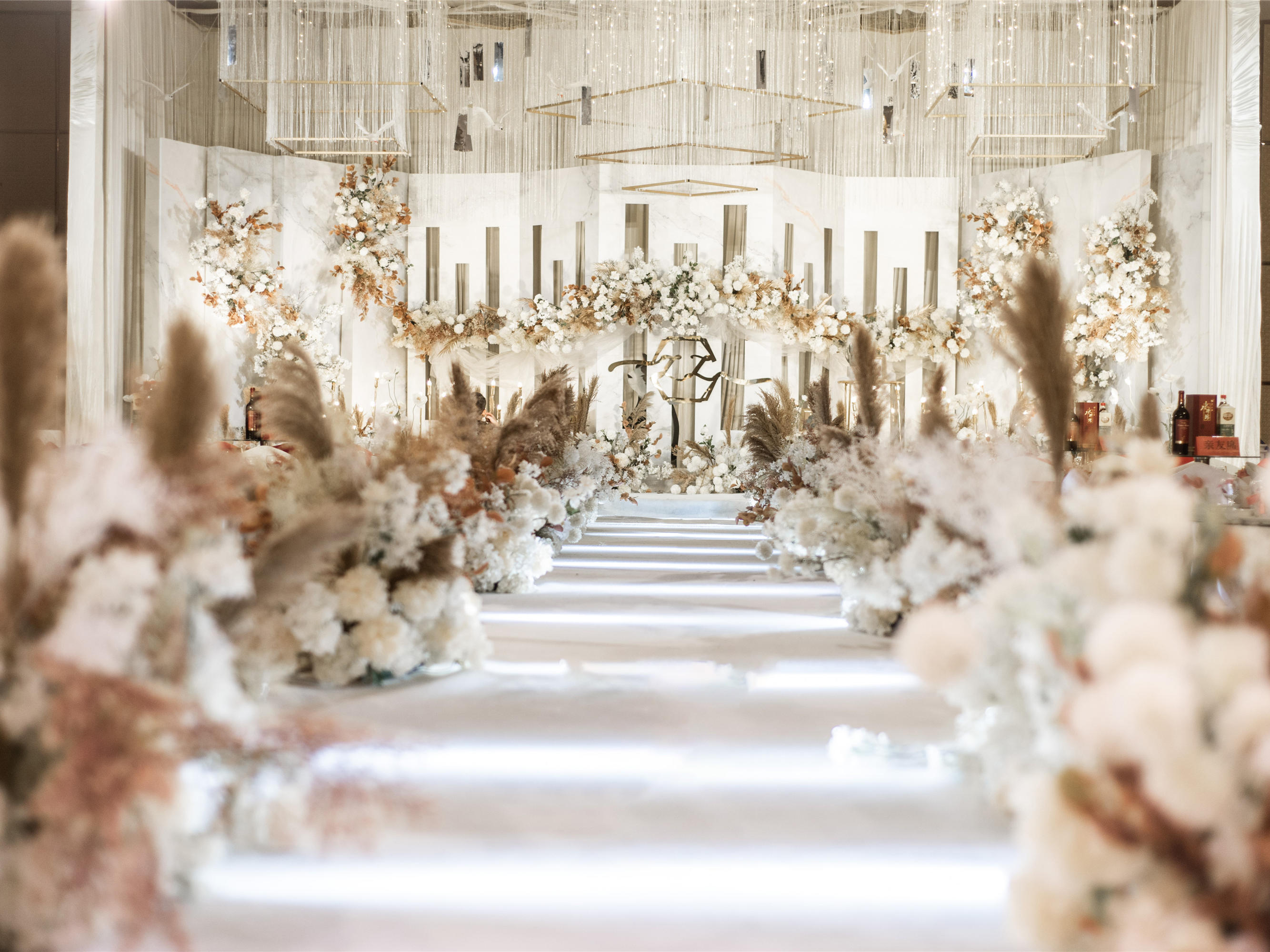 【人气好评】高级质感|大气香槟色婚礼+四大金刚