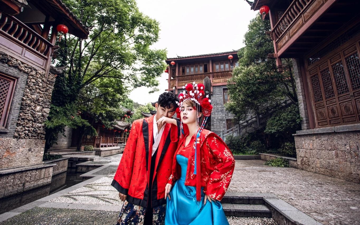 丽江旅拍/机票补贴2000/定制婚纱摄影