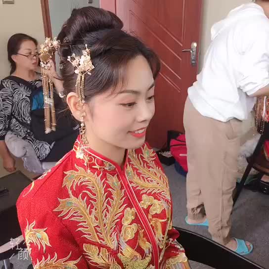 高级化妆师全天新娘跟妆广州佛山中山东莞深圳惠州