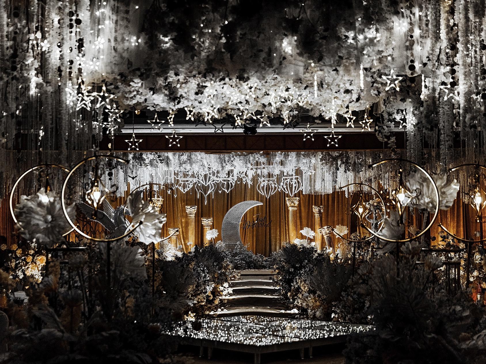 【素觉婚礼】“金色小夜曲”主题婚礼一价全包