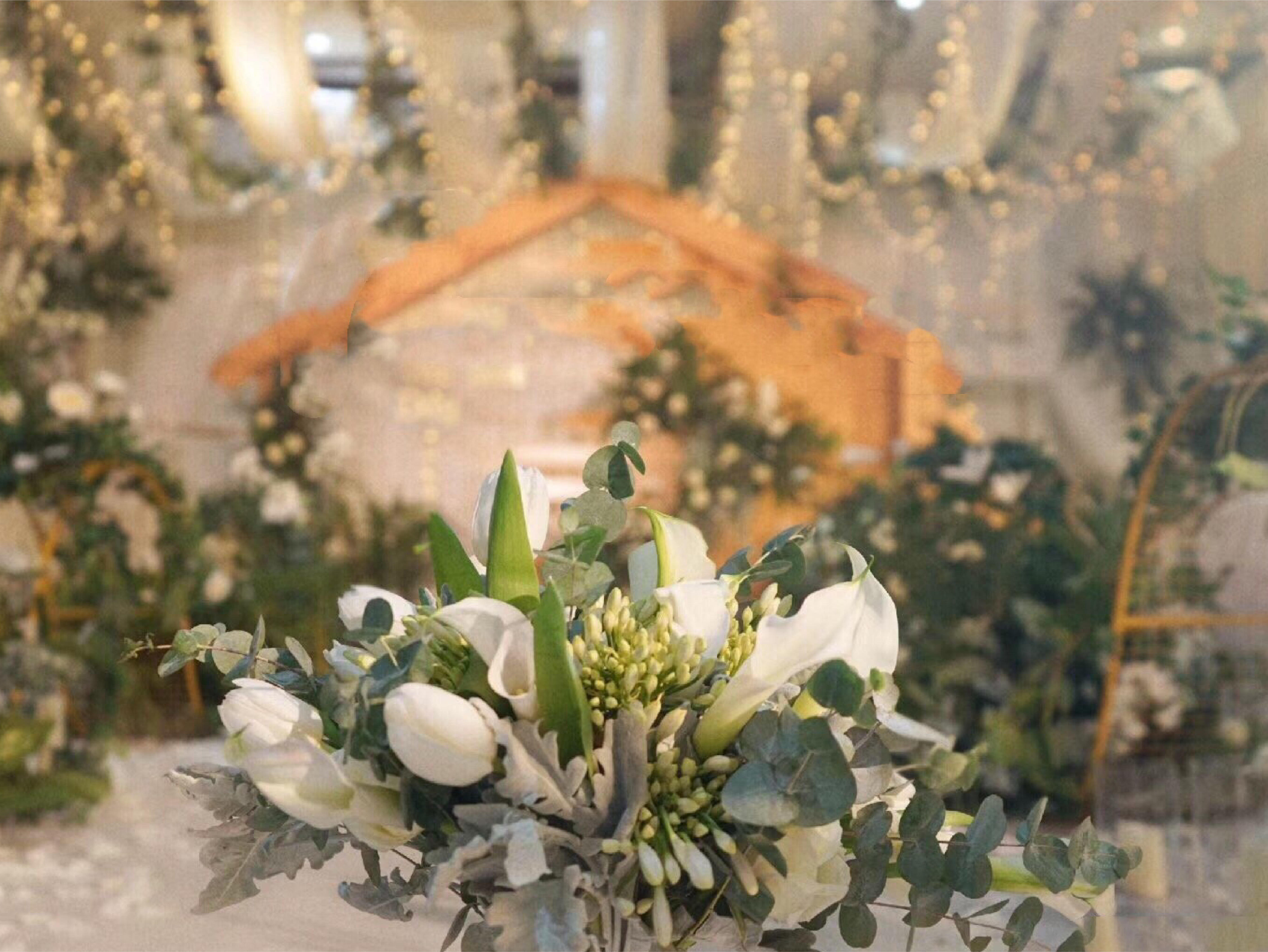 限时5折--白绿唯美浪漫婚礼  包含资深四大金刚