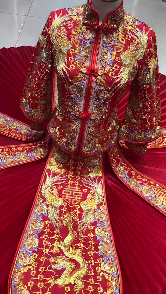 曼蒂婚纱女士秀和服+男士出门中式+伴娘服1件