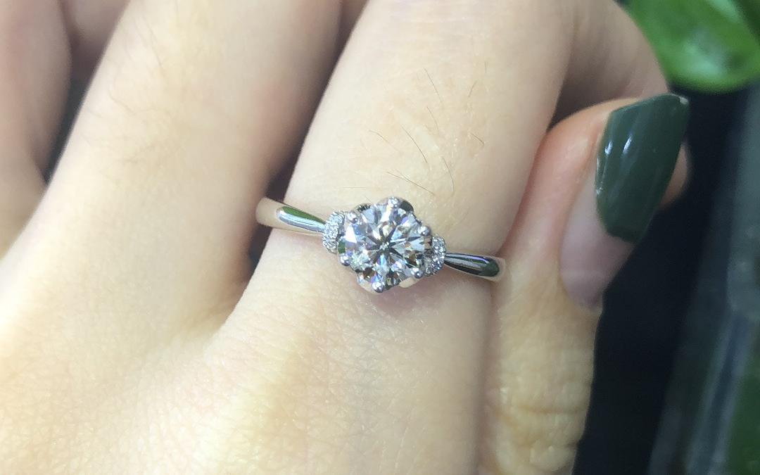 主石50分+买贵赔付+支持复检+私人订制化服务