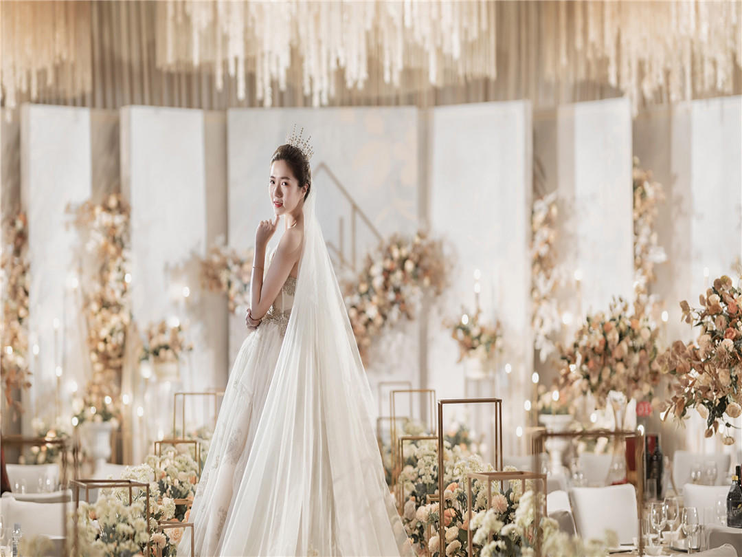 艾尚妳婚礼主题:金碧辉煌