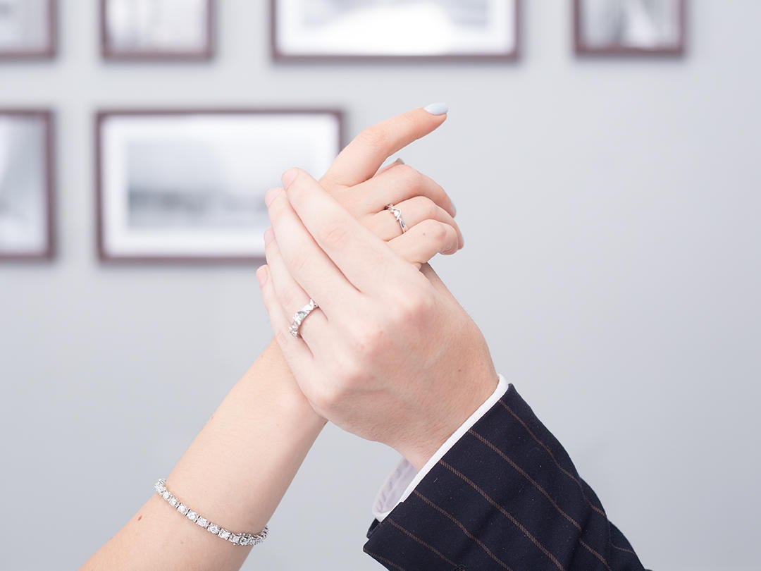 18K白金 钻石戒指 情侣对戒 结婚戒指