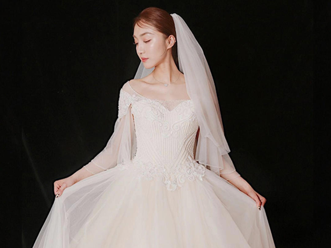 Seven号婚纱礼服 新款租赁套餐