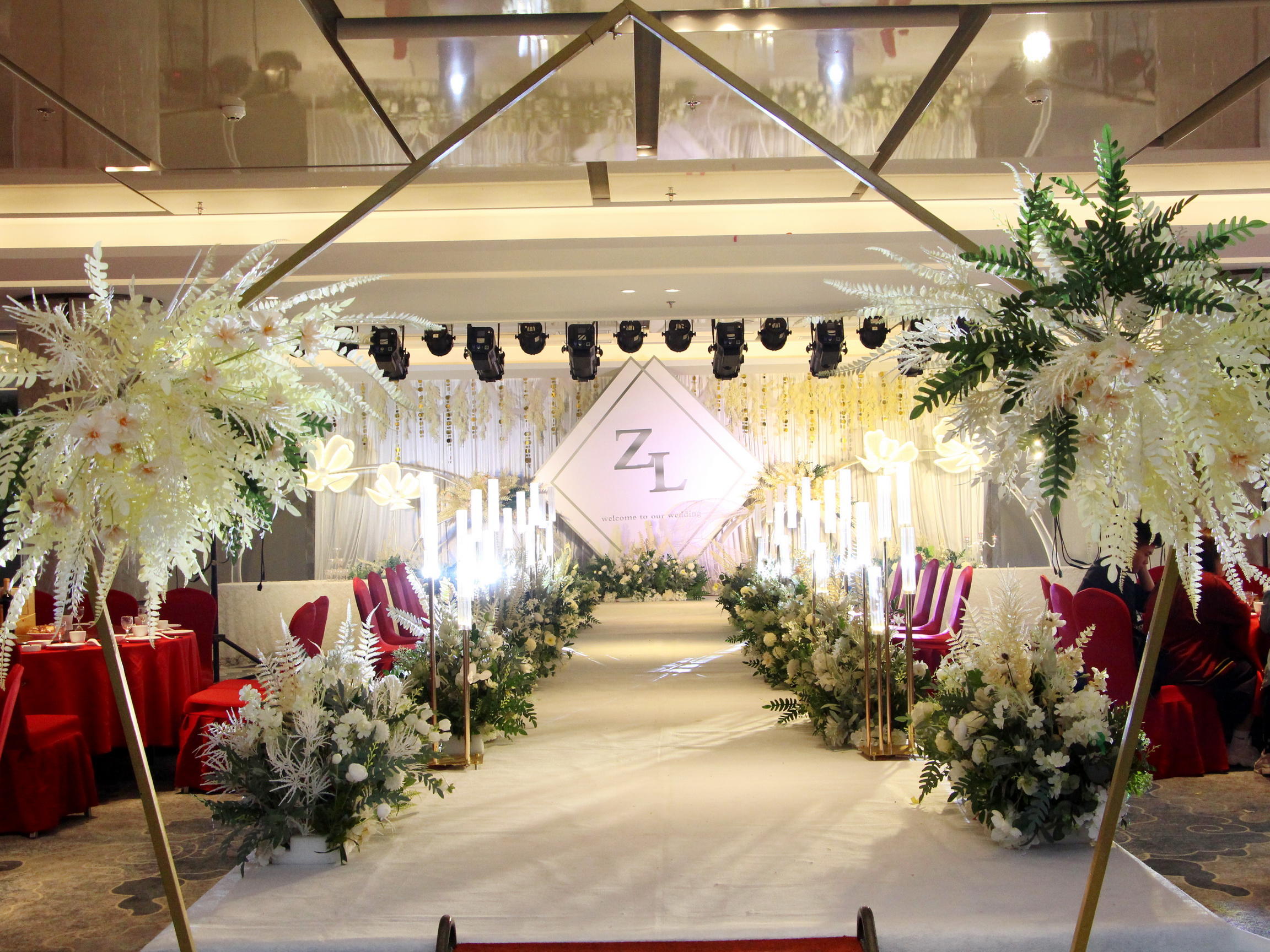 泰安柏悦婚礼2021婚礼新风尚香槟色系简约婚礼