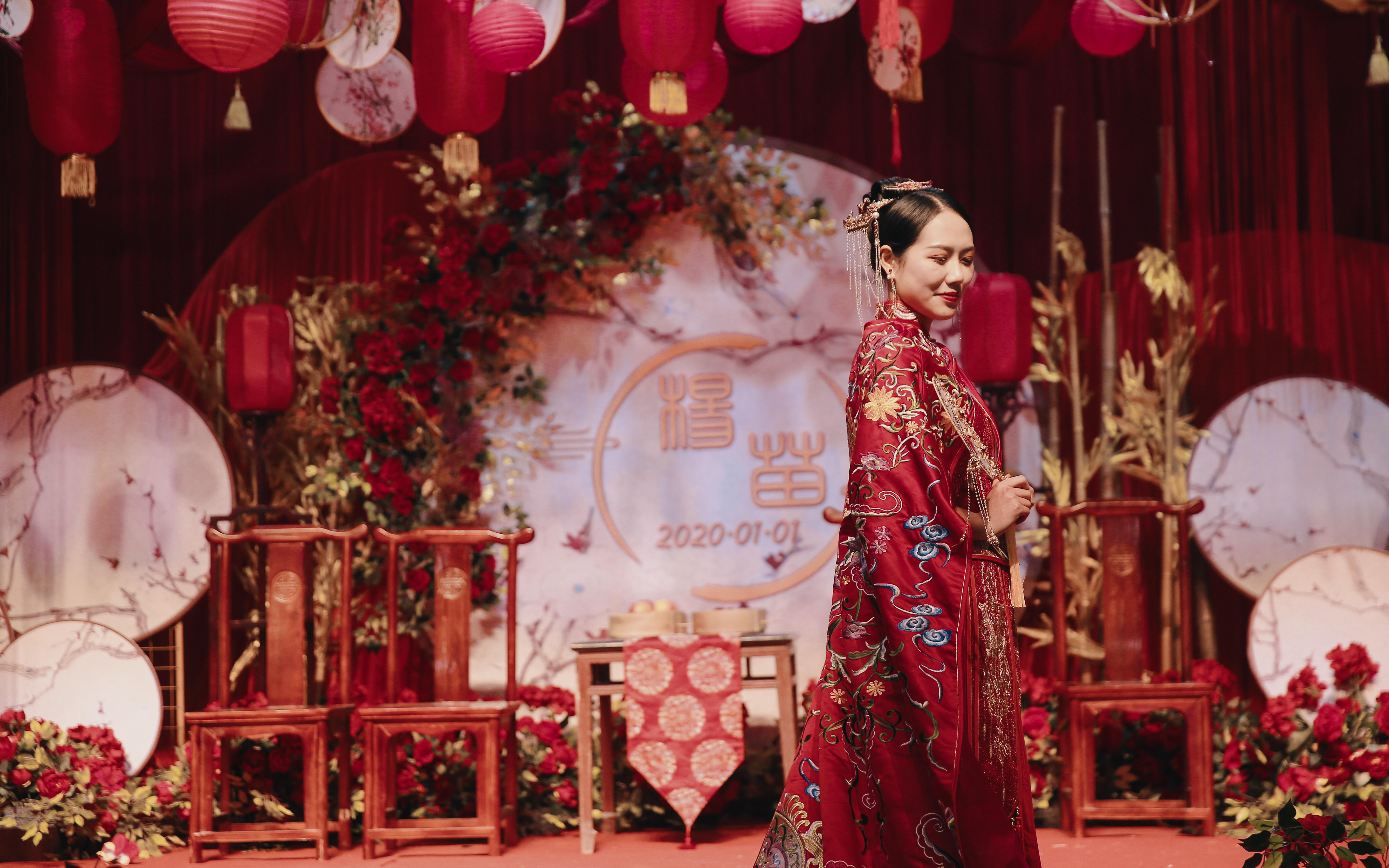 大红色中式婚礼|以"圆"为主题 圆满