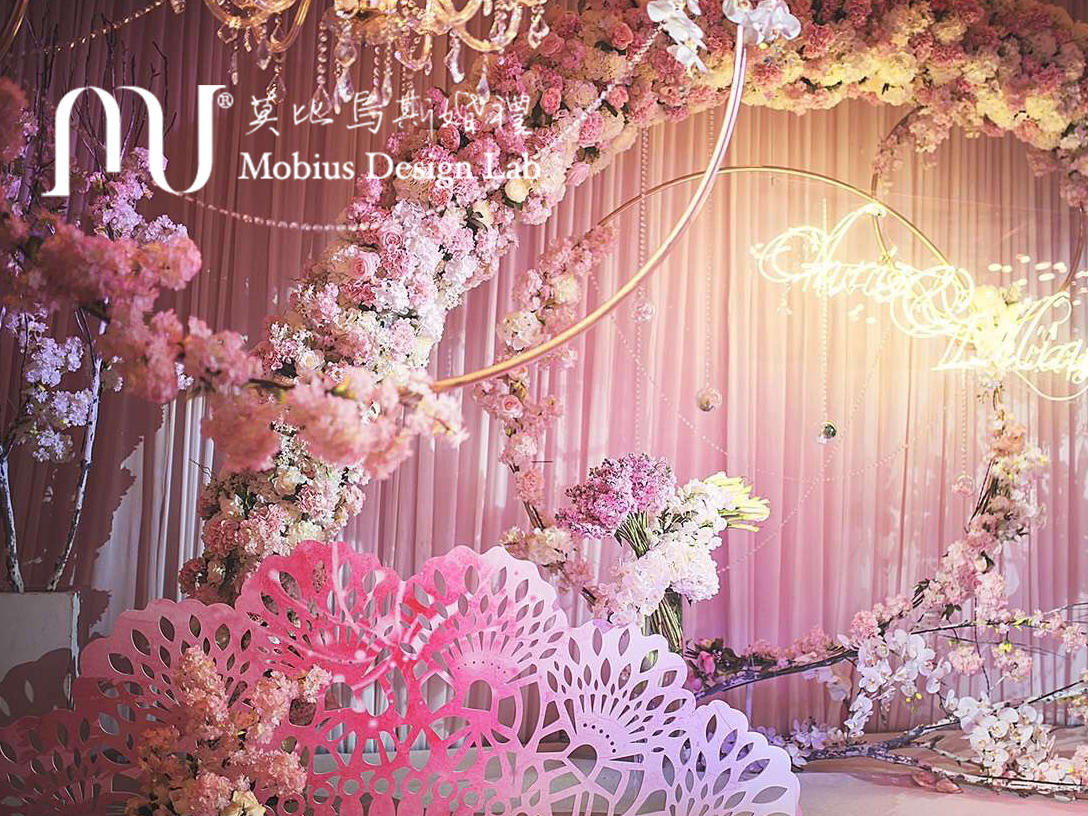 《半岛酒店》/粉色梦幻定制婚礼