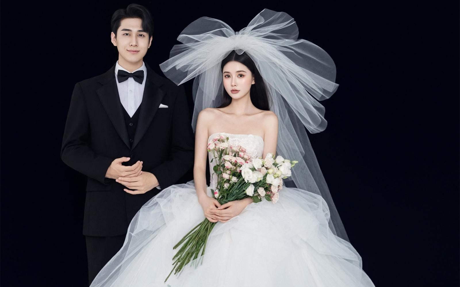 💗韩系婚纱照｜黑底真的绝了！高级感拉满