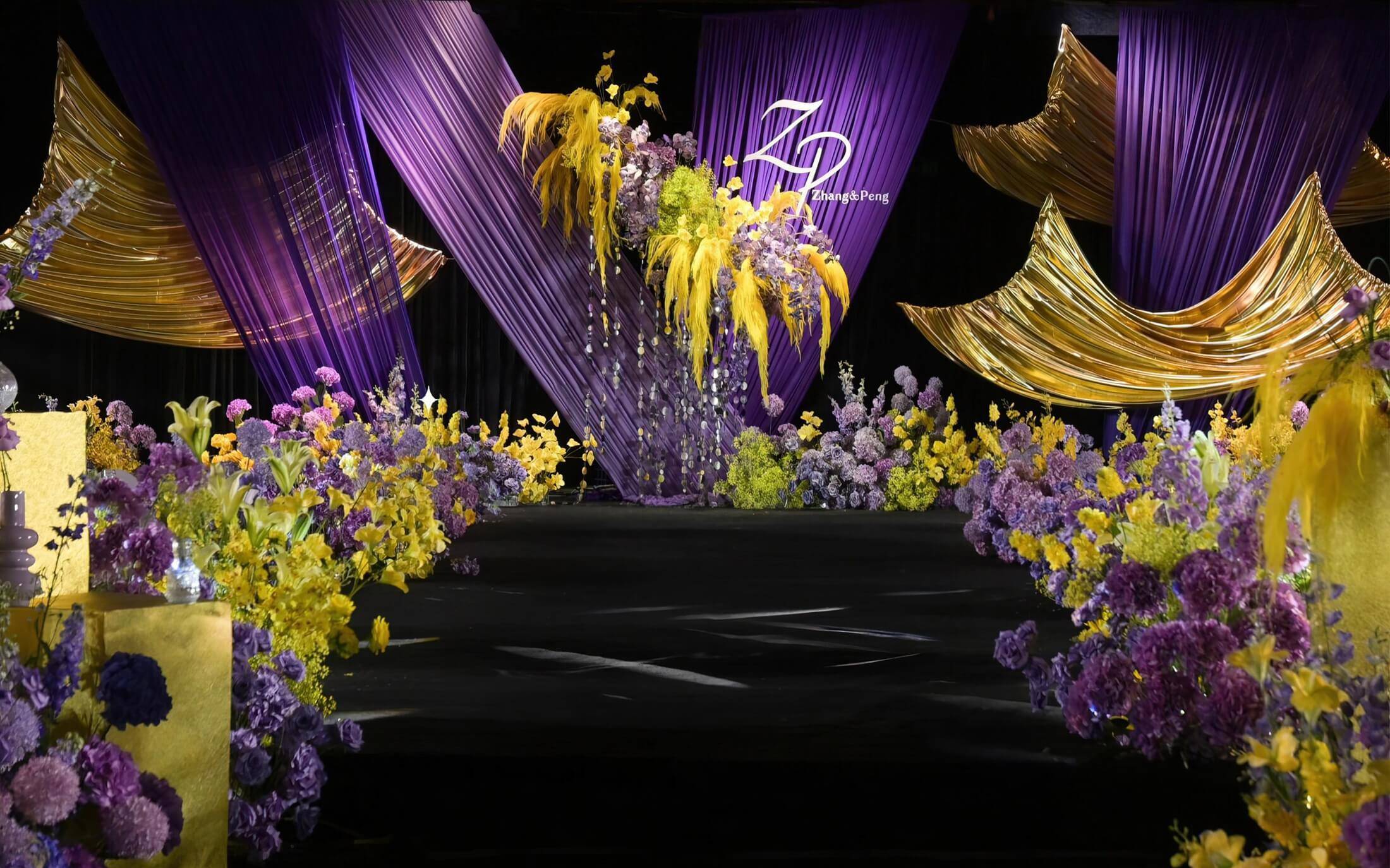 婚礼派·π鎏金黑紫|共赴鎏金岁月的梦幻盛宴