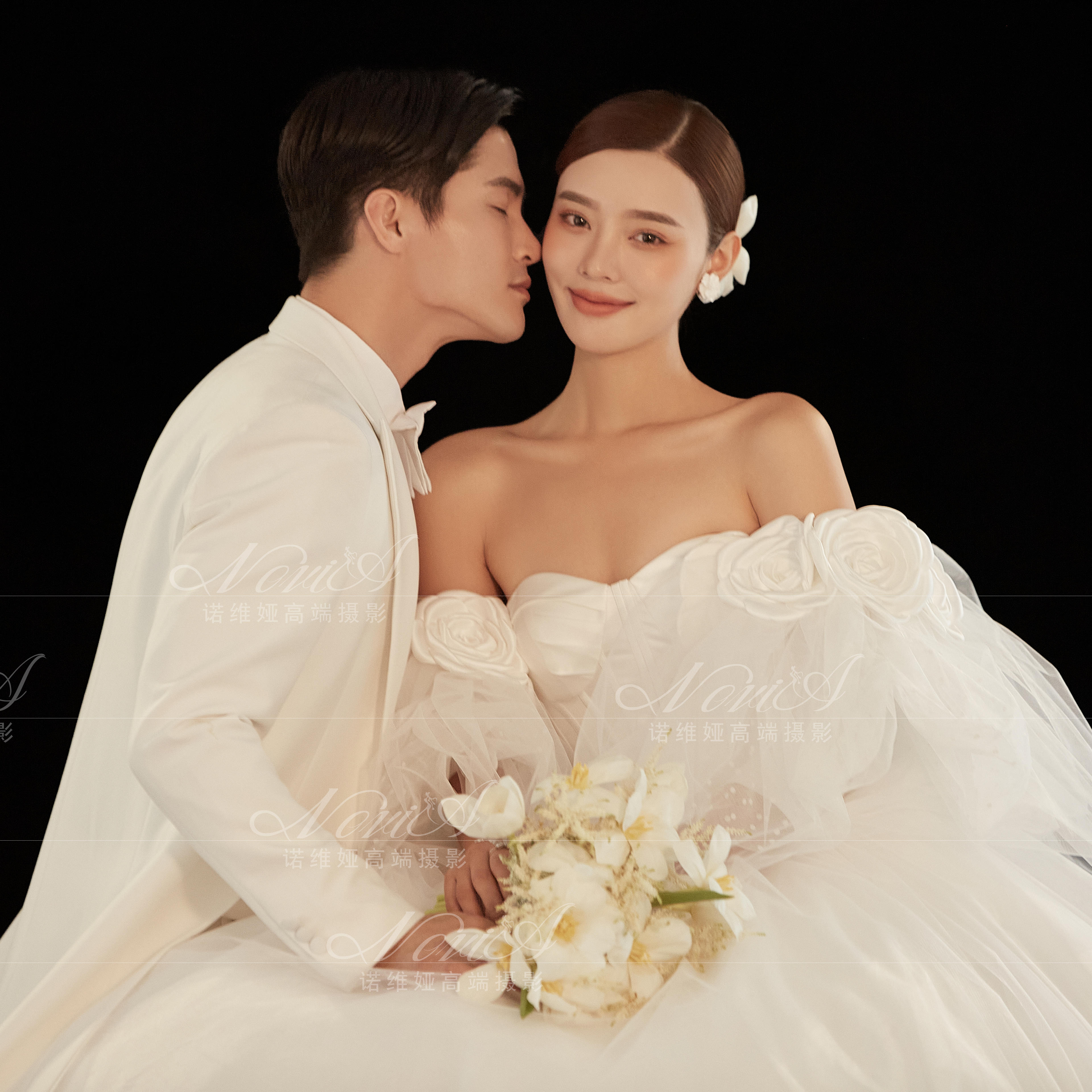 【诺维娅】超有感觉的室内婚纱照，这样拍也太高级了