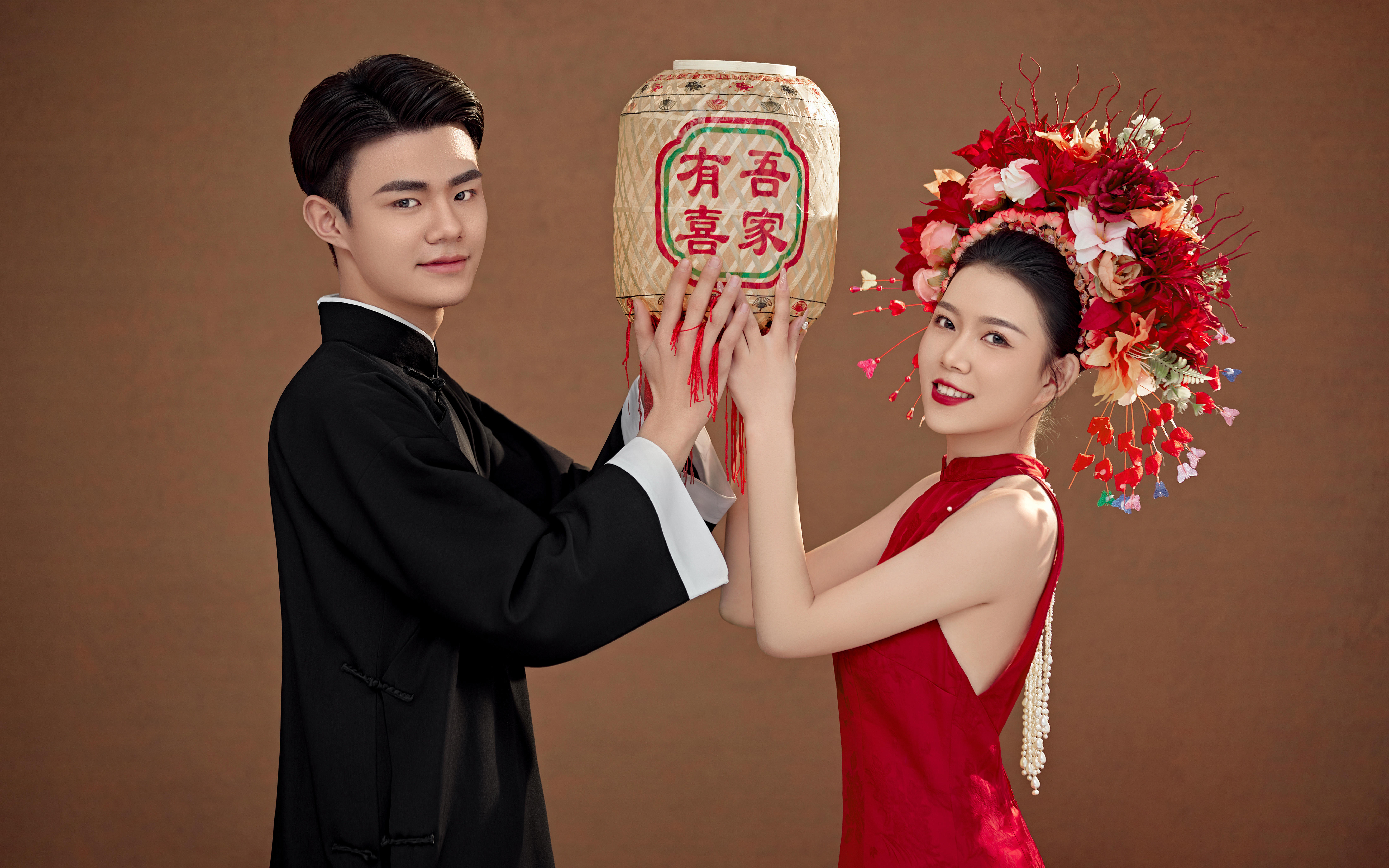東方神韻x中式美學(xué)丨新中式簪花婚紗照