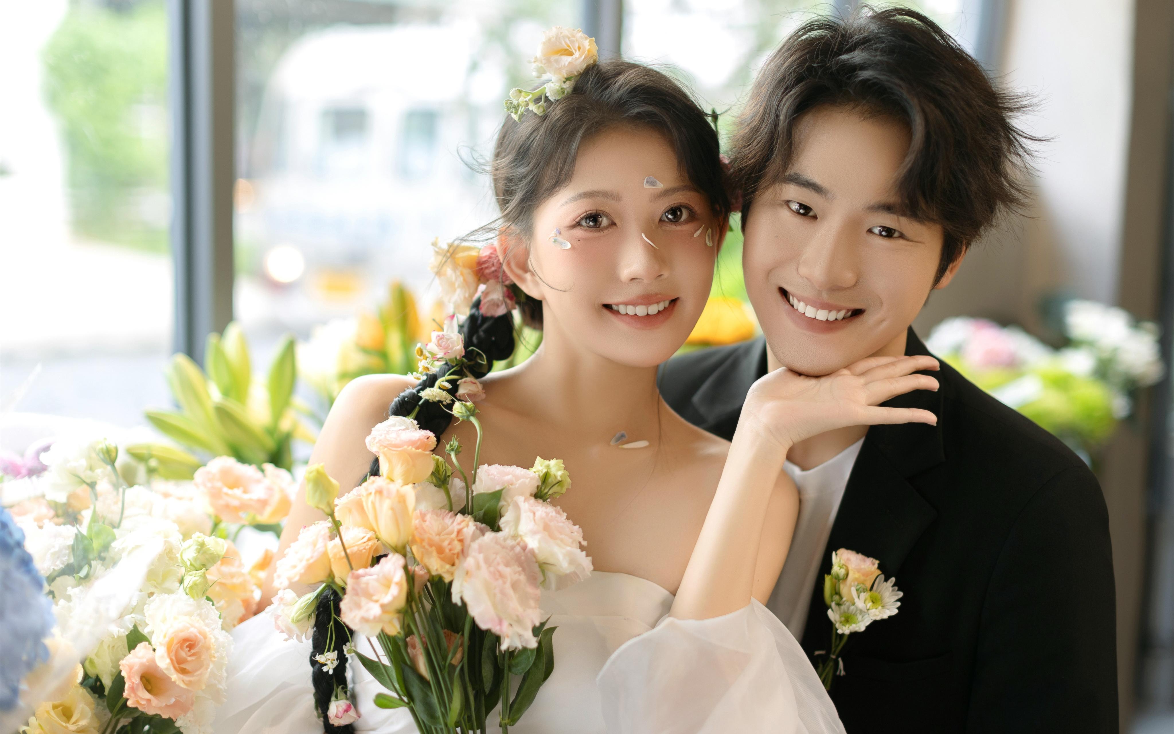 【人气热拍】繁华满室藏心动，把爱意拍成画报质感