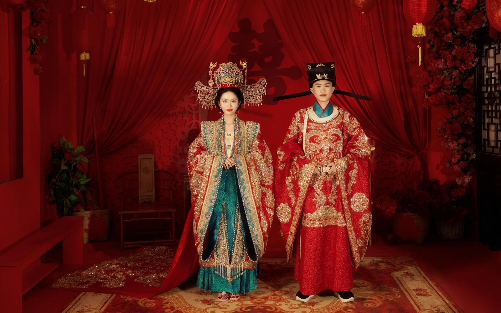 【客片分享】被爸媽審美徹底折服！漢服婚紗照愛(ài)了