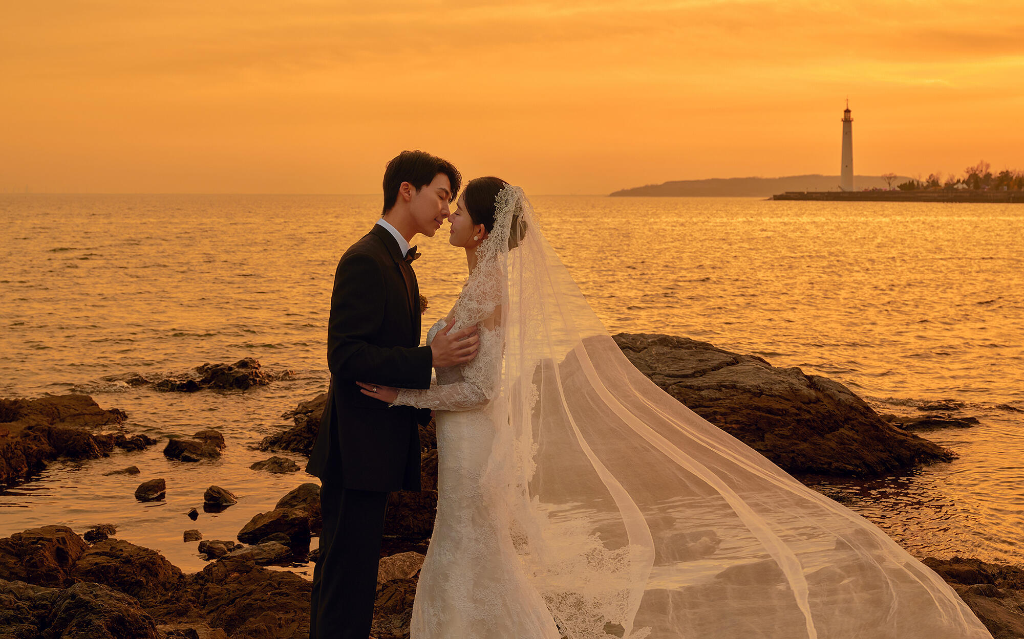 【梦中的海景夕阳婚纱照】