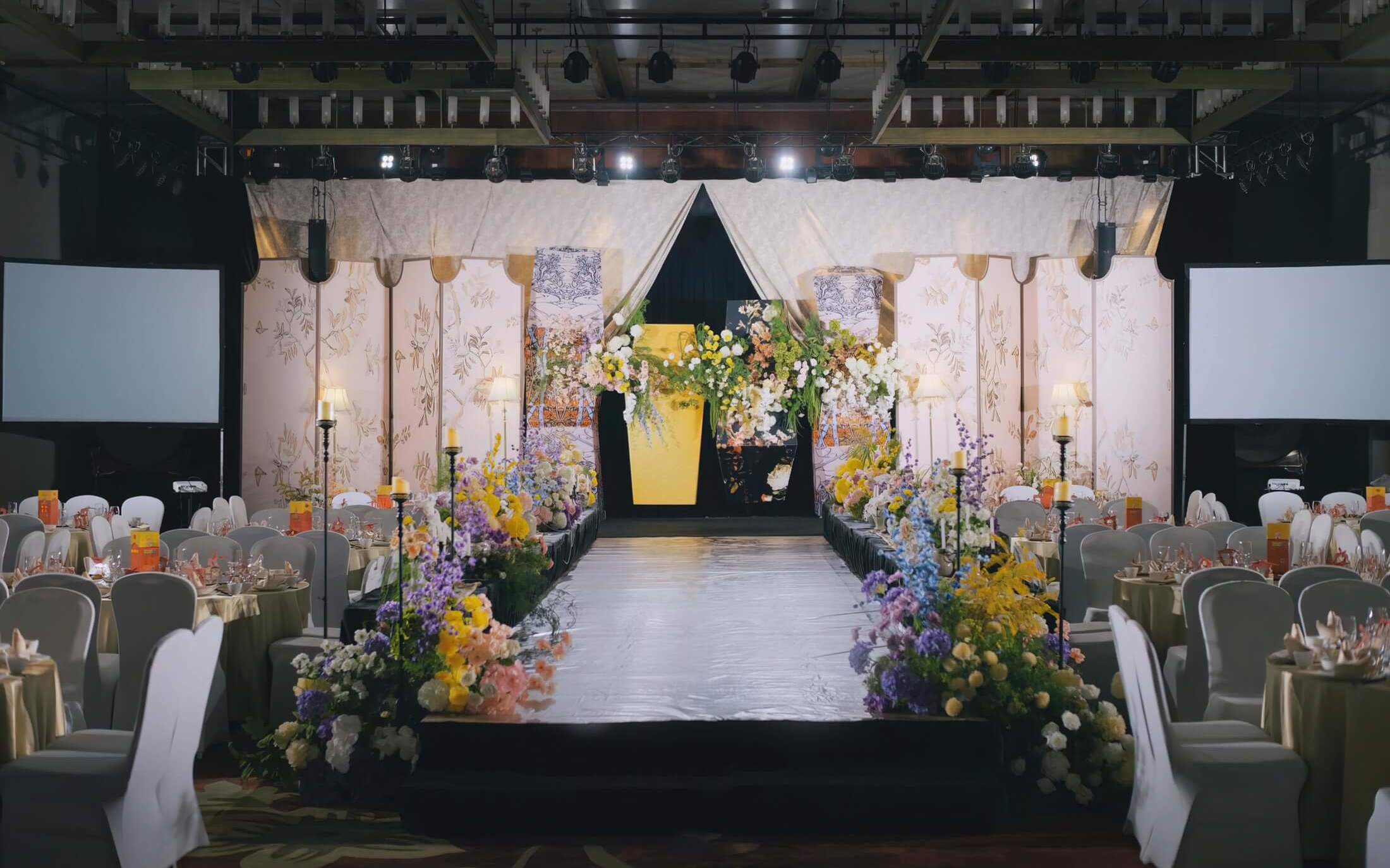 香檳色法式小眾婚禮