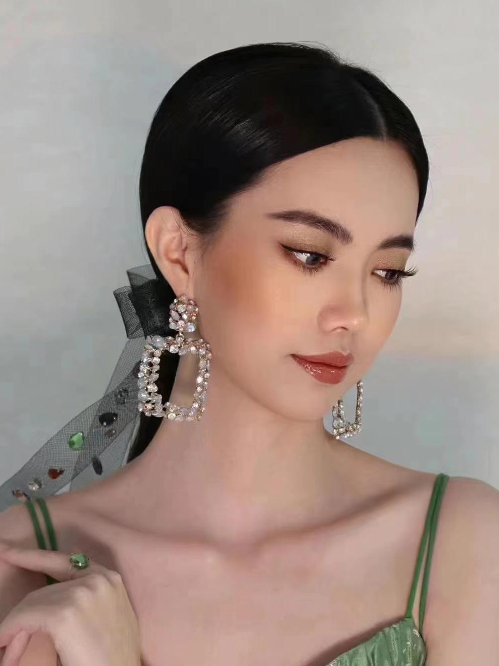 合肥跟妆 温柔轻奢风造型