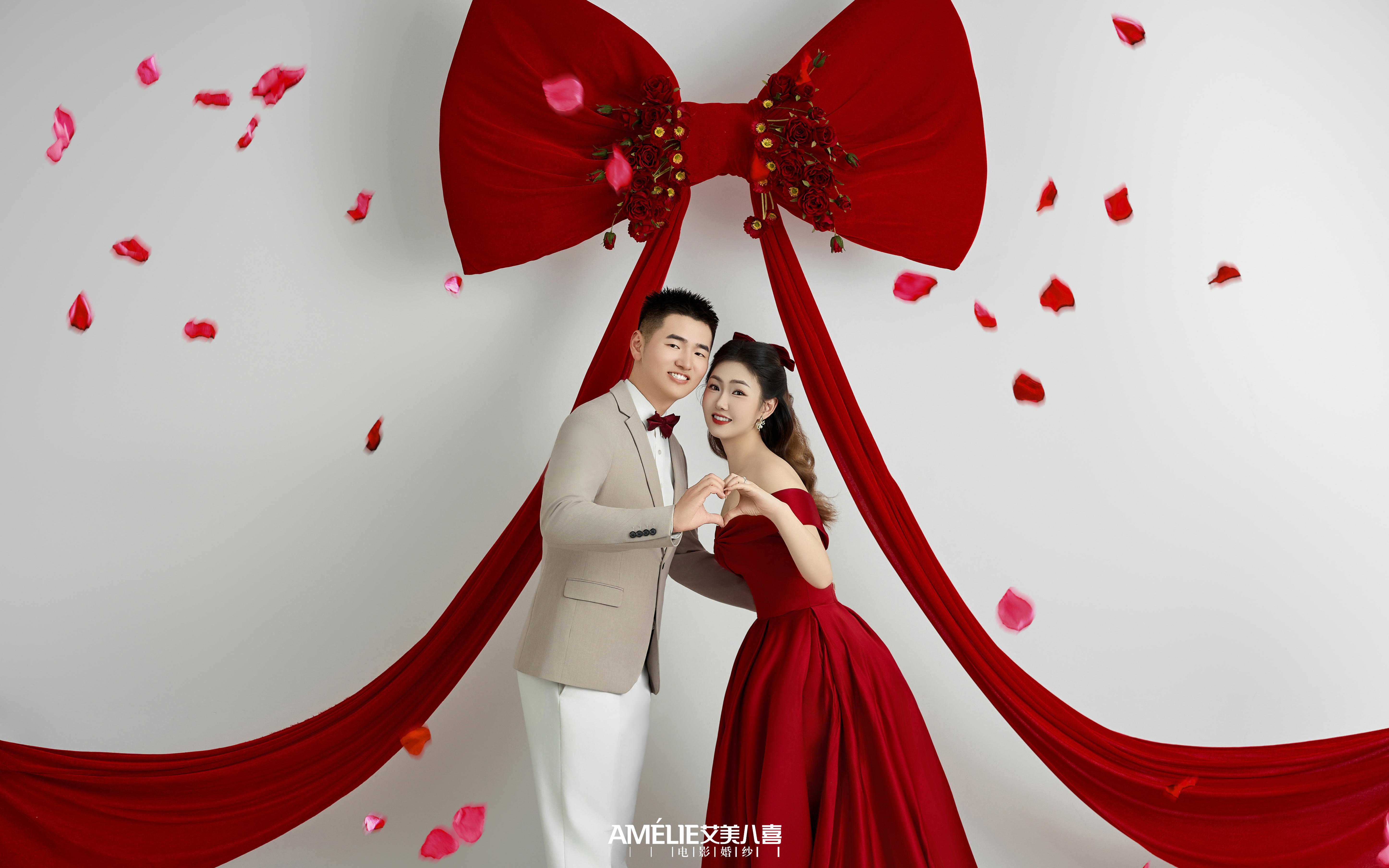 紅裙系結(jié)！喜嫁裹住甜烈誓章??