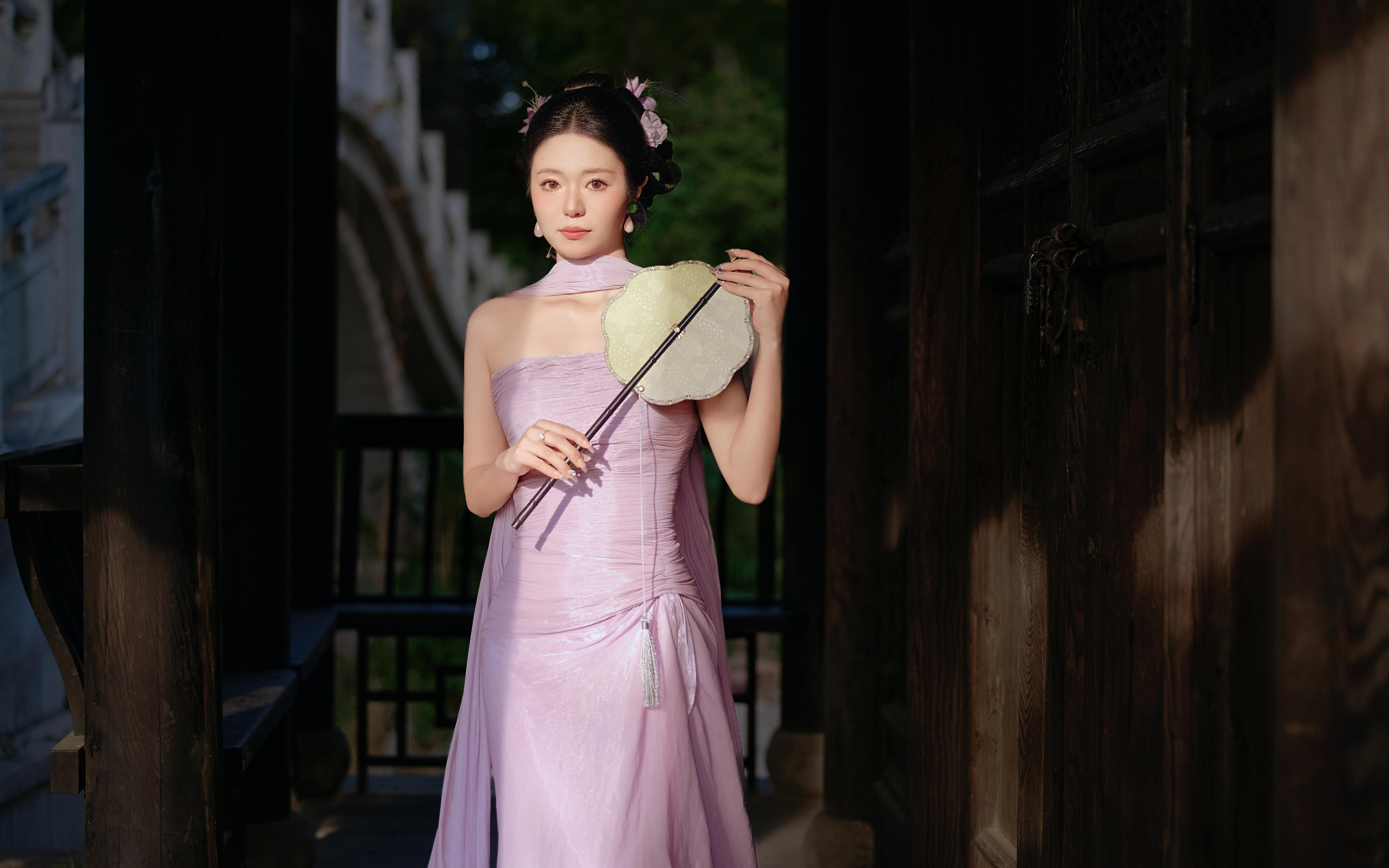 李燕 张磊夫妇/城市记忆